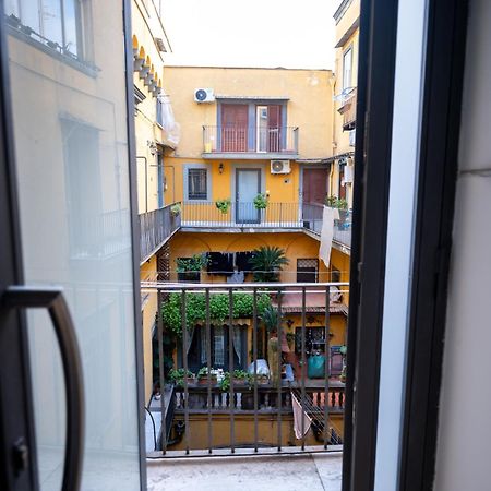 Stay Soft Apartment - Centro Storico Napoli Exteriör bild