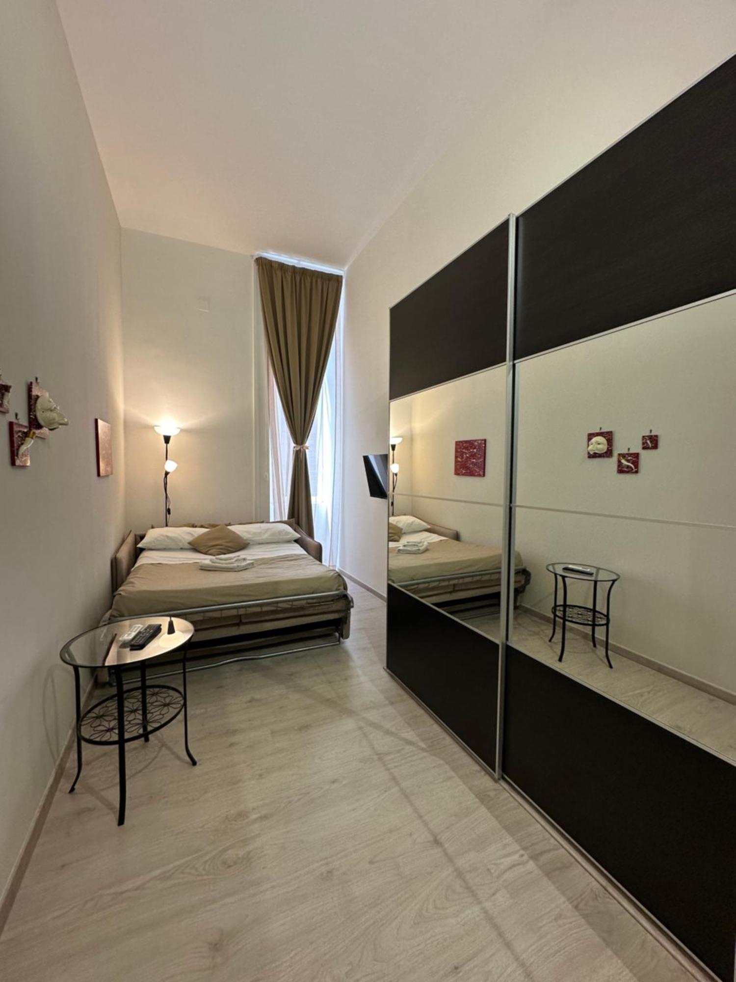 Stay Soft Apartment - Centro Storico Napoli Exteriör bild